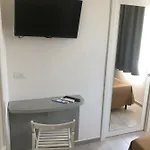 Arianna Hotel