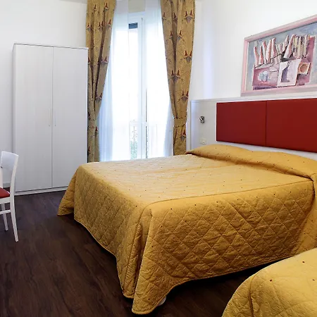 Hotel Arianna Tonfano