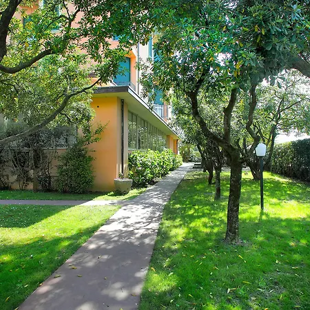 Hotel Arianna 3*