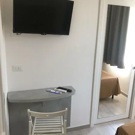 Arianna Hotel